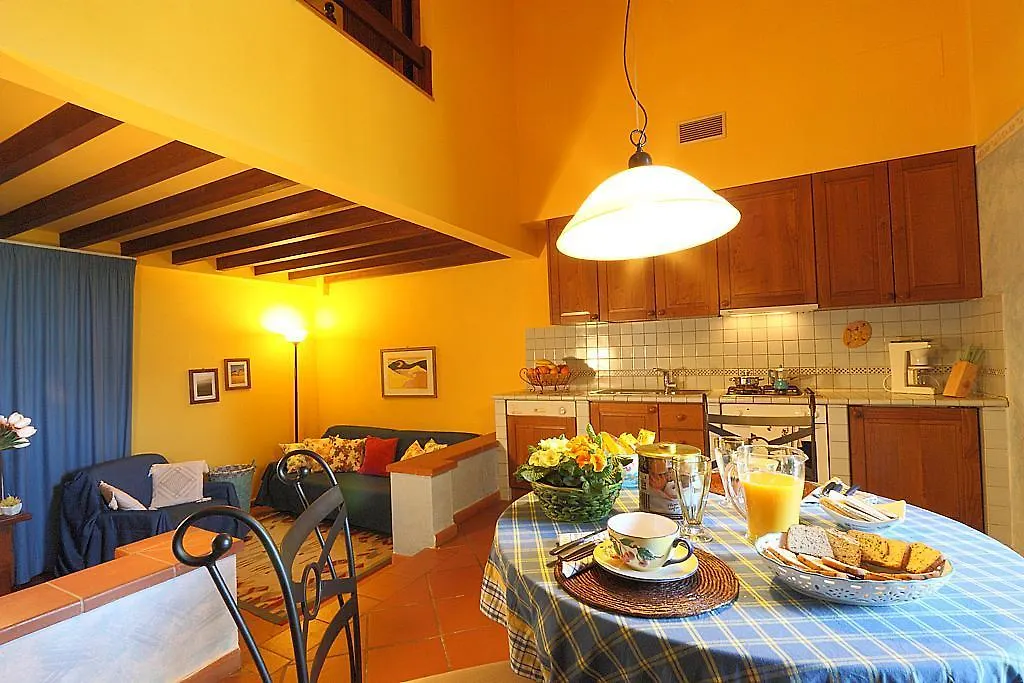 Casa Vacanze Casa Italia Lamporecchio Vakantieboerderij